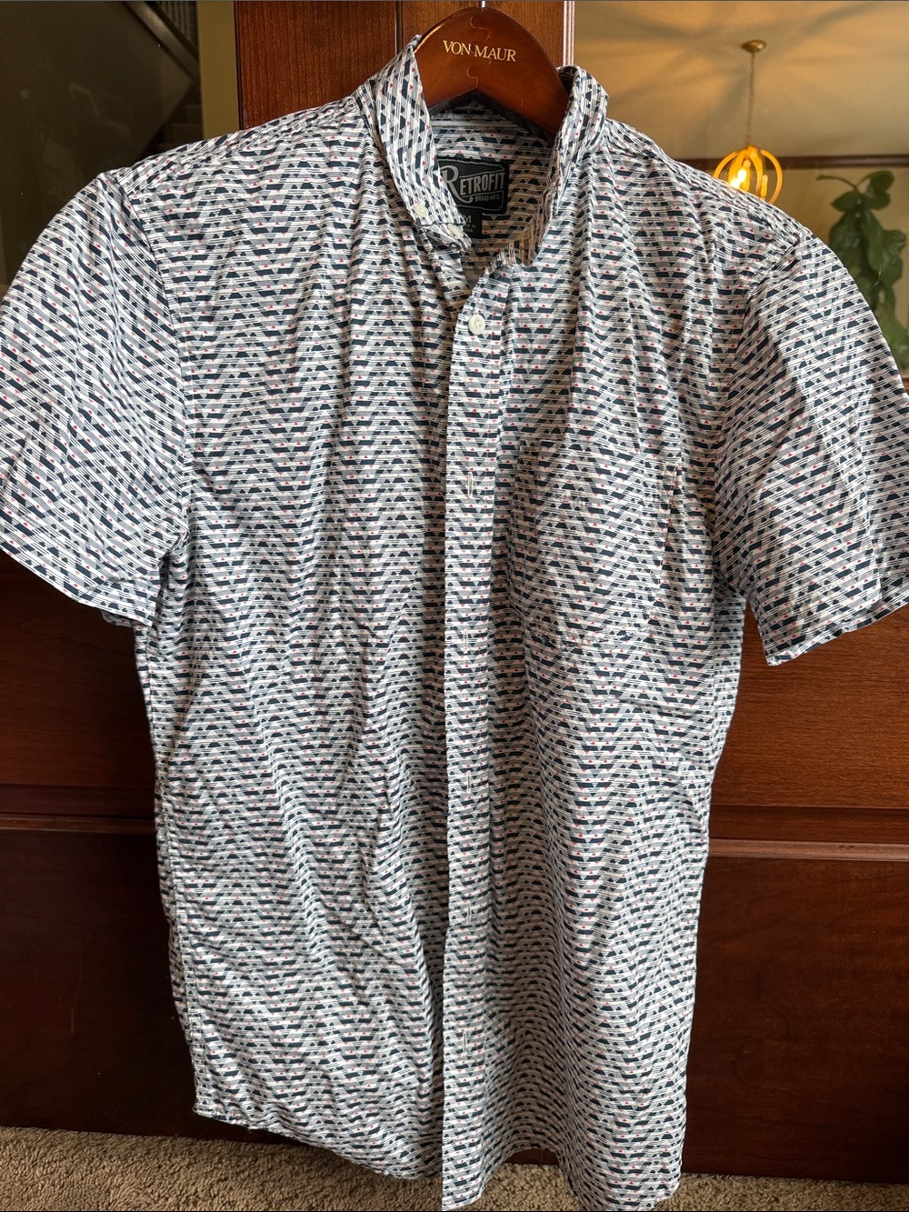 Retrofit Short-Sleeve Button-Down Shirt in White with Navy & Red Micro Pattern